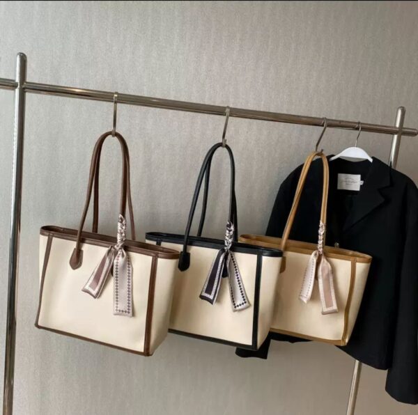 BAG AGATHA (LAGOS STORE)
