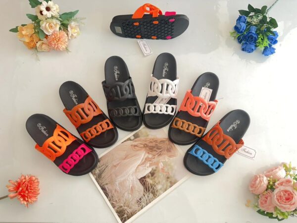 DORA SLIPPERS (LAGOS STORE)