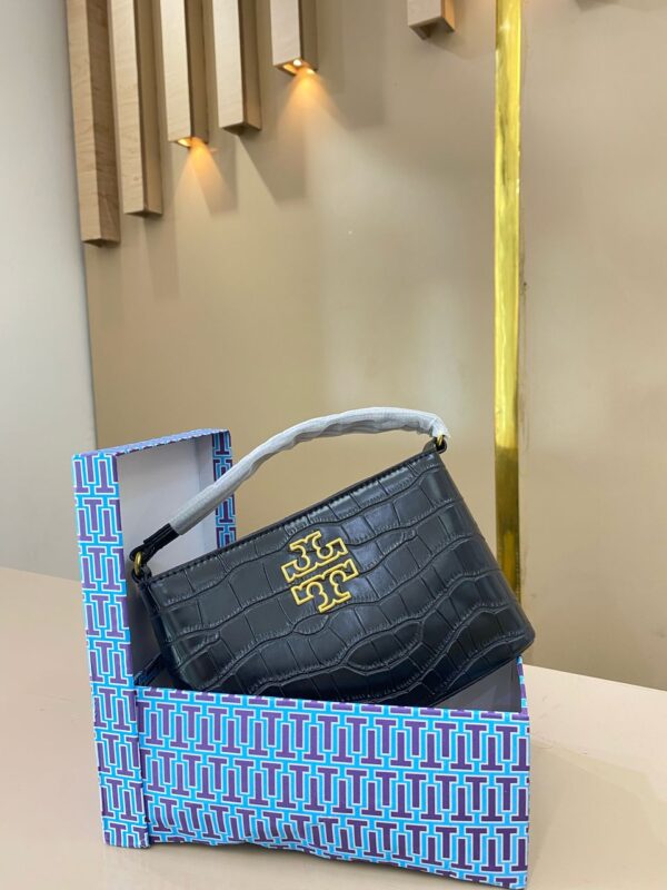 BAG JOKE (LAGOS STORE)