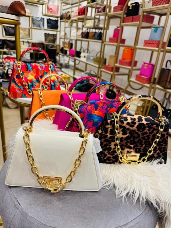 BAG DONNA(LAGOS STORE)