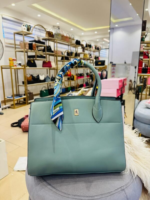 BAG SHAYO KP947(LAGOS STORE)