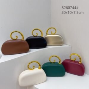 PURSE LINDA